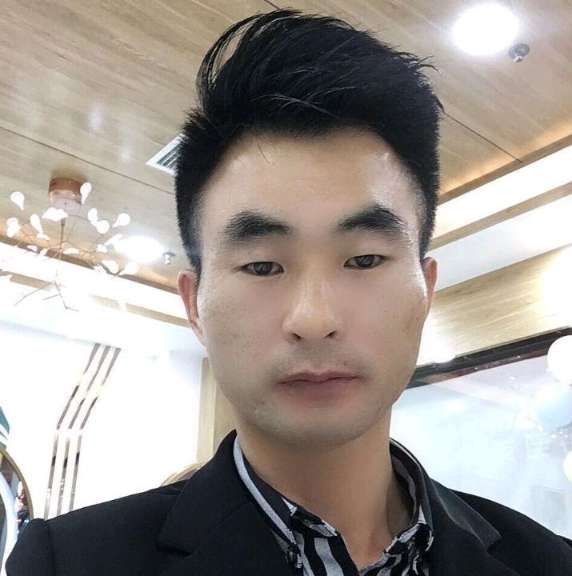 情系半生的第一张照片--岳阳交友中心